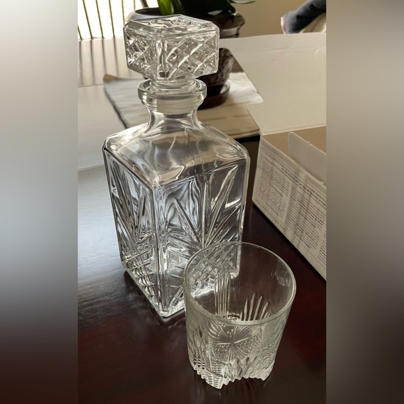 Bormioli Rocco Selecta 7 Piece Whiskey Set 1 Decanter And 6 Lowball Glasses - Picture 8 of 14